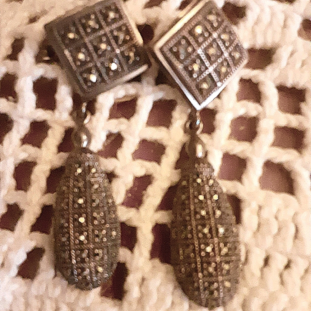 Vintage sterling silver marcasite pierced earrings
